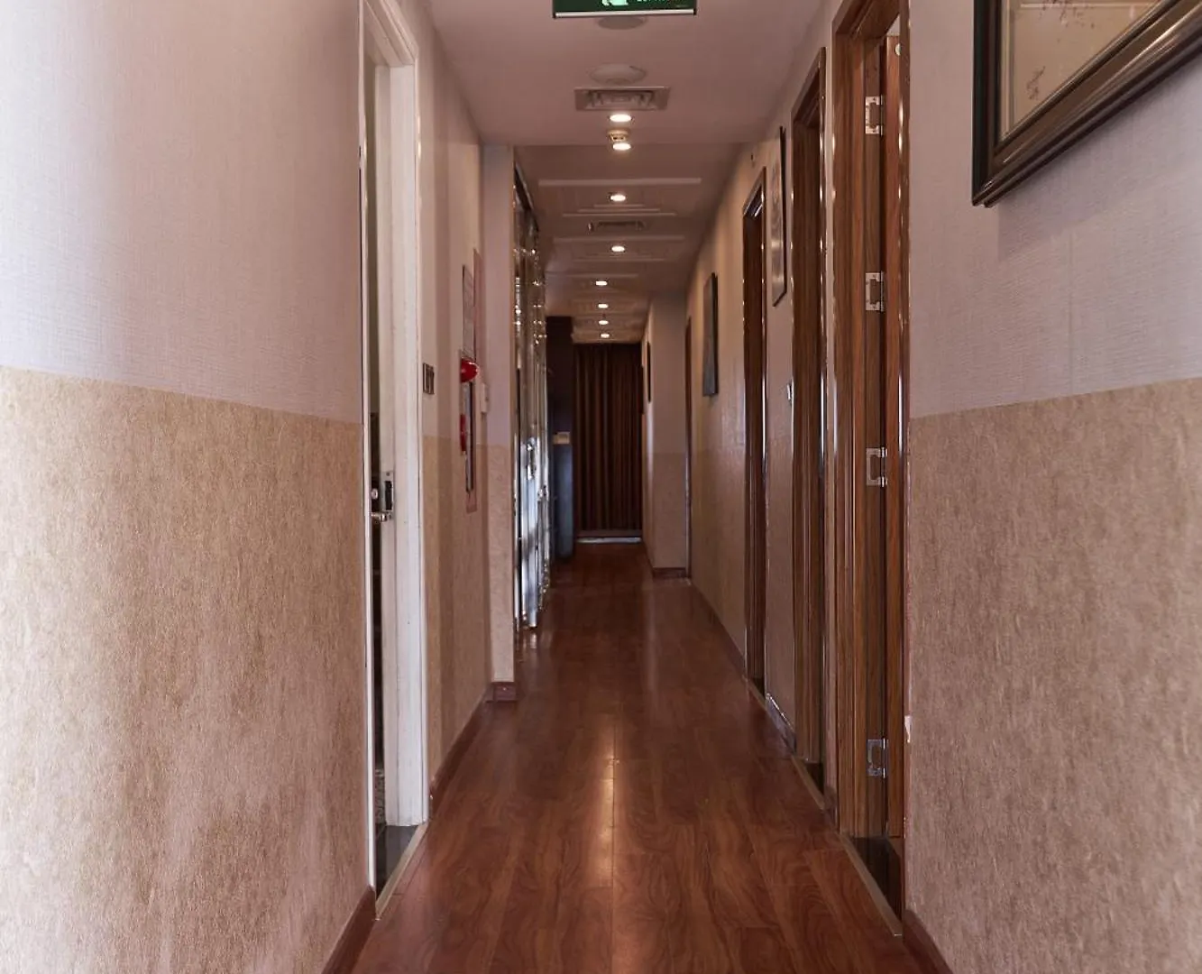 Mercury Apartment Danang Hotel